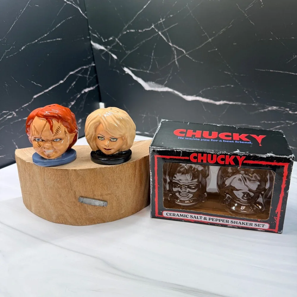 Silver Buffalo Seed of Chucky Tiffany Ceramic Salt Pepper Shaker Set SMGCK1710K